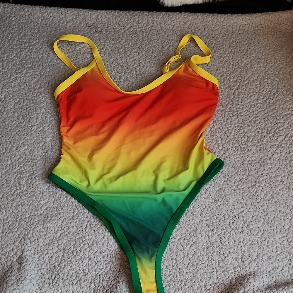 Women's Vibrant Gradient Tropical Highwaisted,Summer Vacation One-Piece Swimsuit